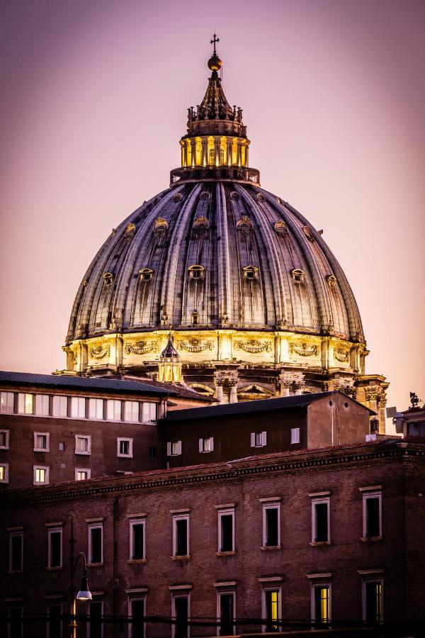 Growel Exclusive Suites San Pietro Рим Екстер'єр фото